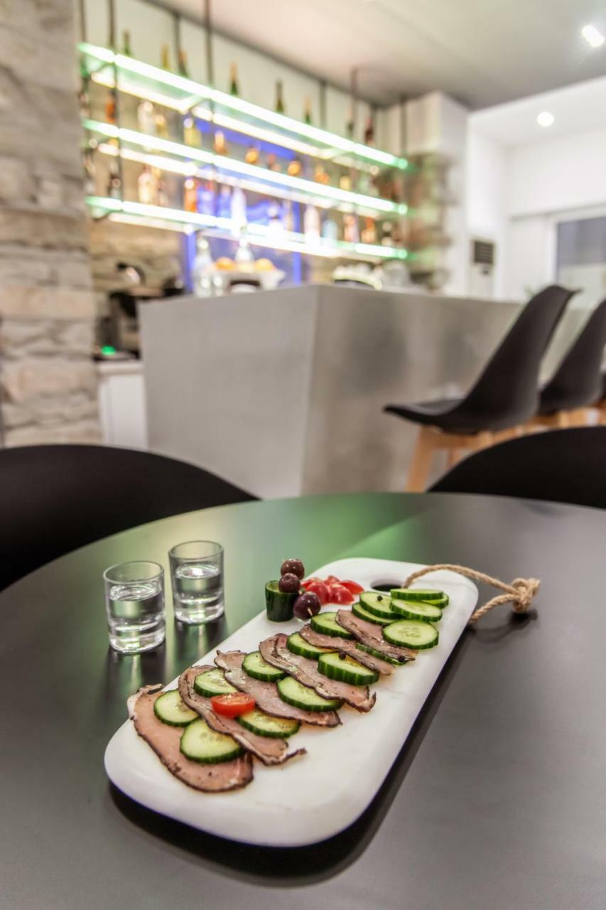 Byzantio City Hotel Tínos Eksteriør billede