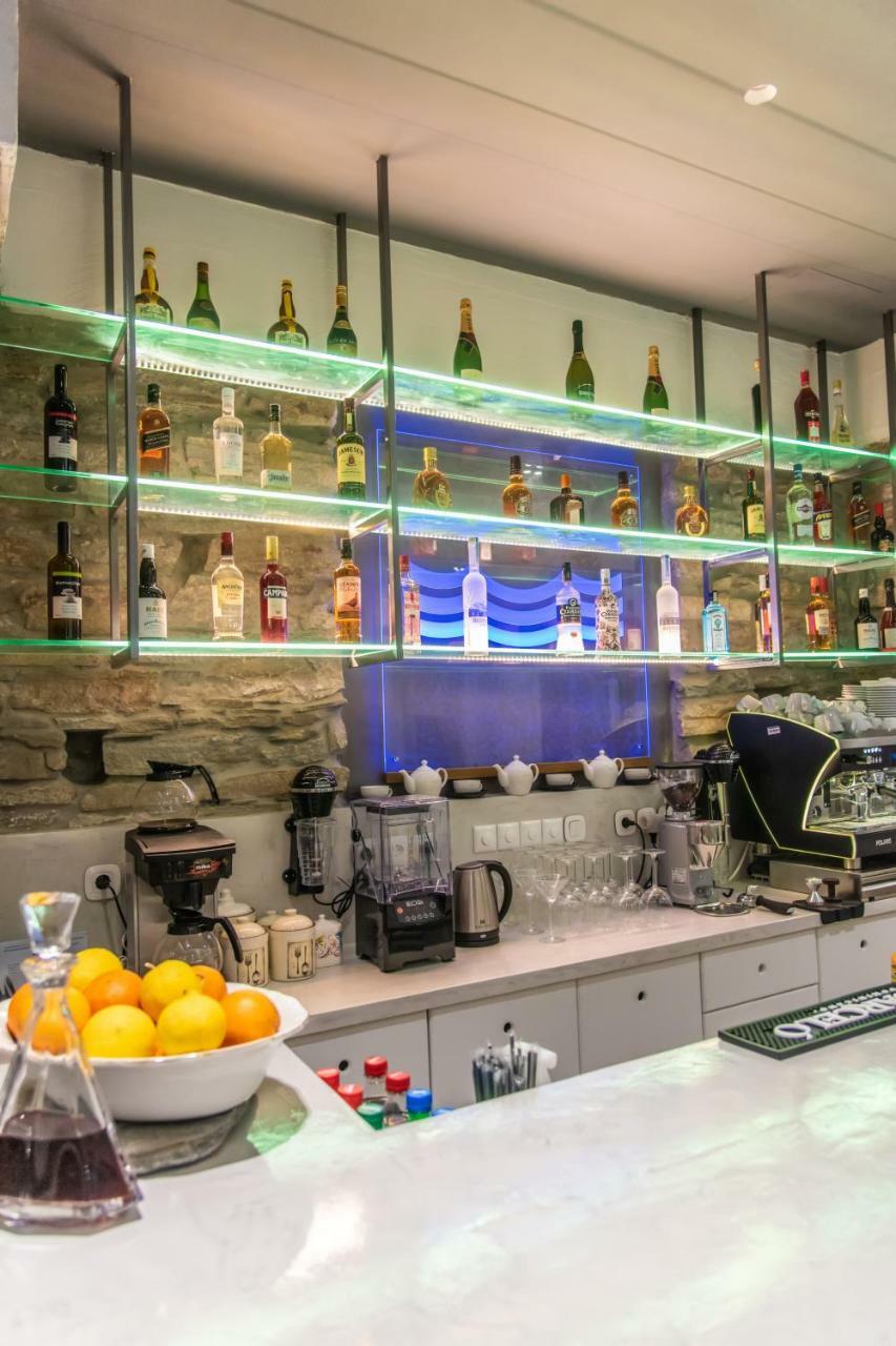 Byzantio City Hotel Tínos Eksteriør billede